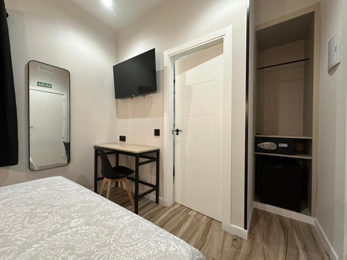 Cc Opera Suites Madrid Exterior foto