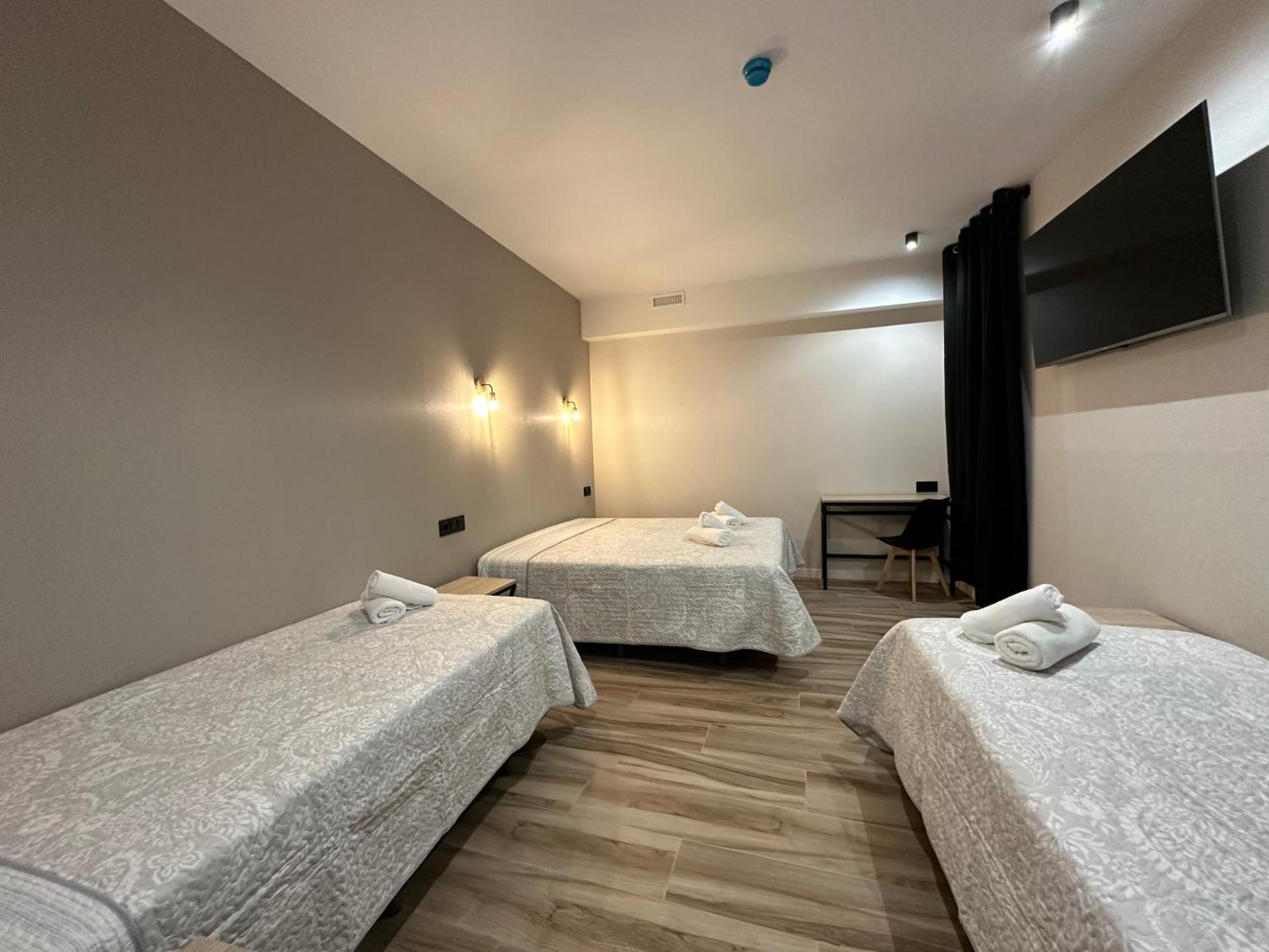 Cc Opera Suites Madrid Exterior foto