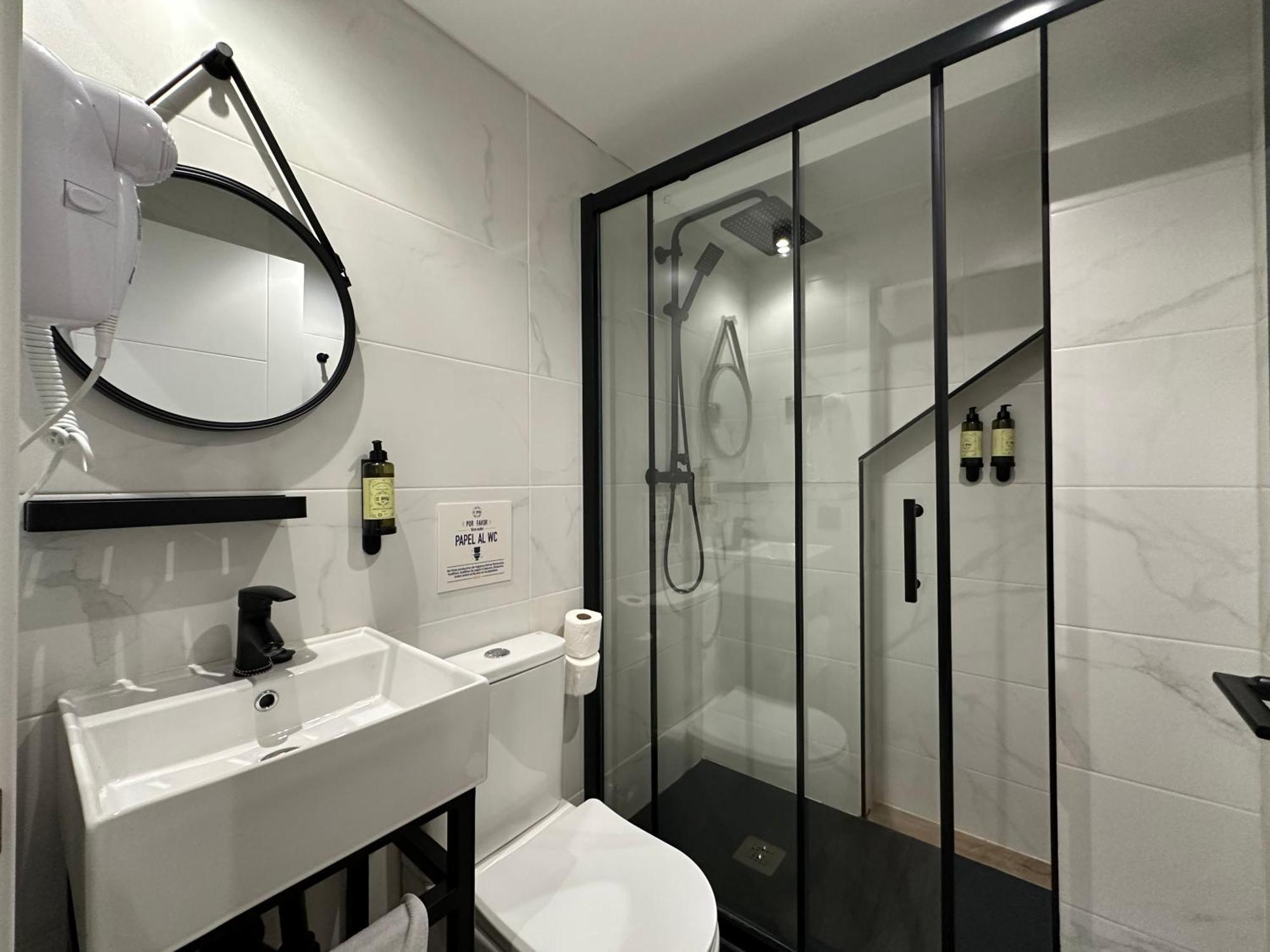 Cc Opera Suites Madrid Exterior foto